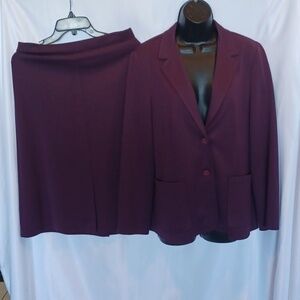 Cricket Lane Vintage Suit, Jacket and Skirt; Burgundy Size 14; fits like 10